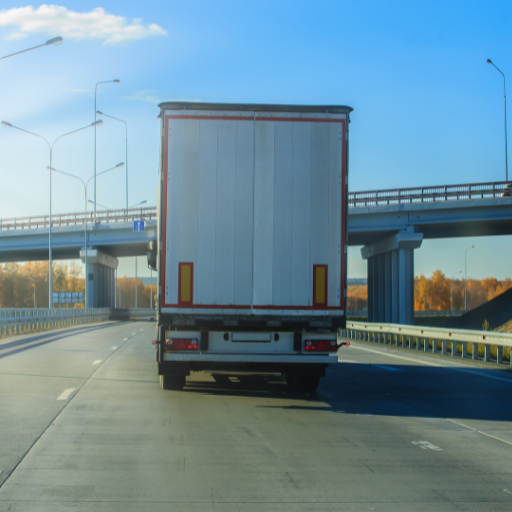 Box semi trailer