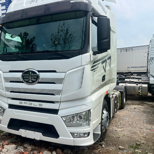 FAW J7 6×4 tractor truck (4)