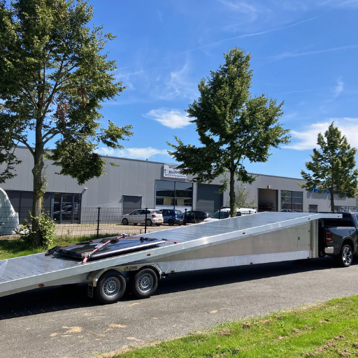 Flexible loading and unloading system