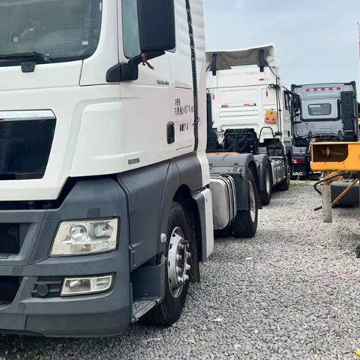 MAN 4×2 tractor truck