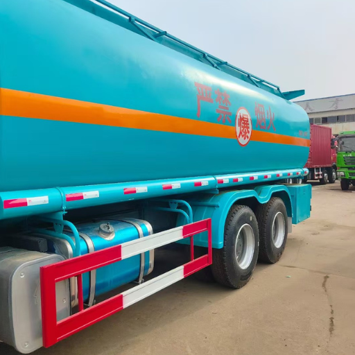 Sinotruk HOWO 371 6×4 Fuel Tanker Truck