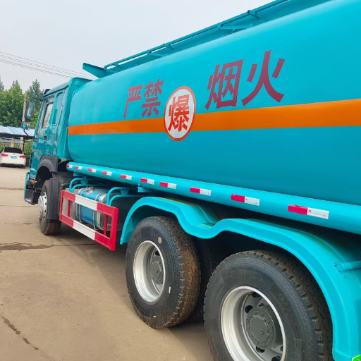 Sinotruk HOWO 371 6×4 Fuel Tanker Truck