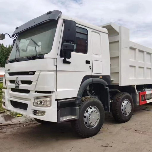 Sinotruk HOWO 371 8×4 dump truck
