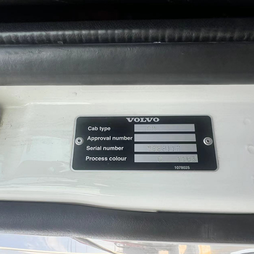 VOLVO FM 460 6×4 tractor truck (3)