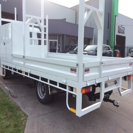 What Makes Custom Semi Trucks Different from Standard Models