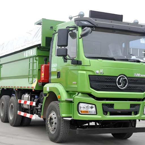 8×4 Tractor Truck (1)