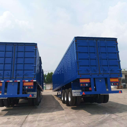 Semi-Trailer Truck